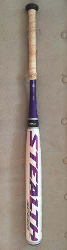 Easton Stealth Bat with white 1.1mm Lizard Skin Grip. Lots of pop for a great price!!!