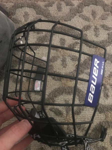 New Bauer RBE III Cages, Visors & Shields Senior