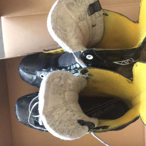 Supreme 170 Hockey Skates Senior Size 10.5