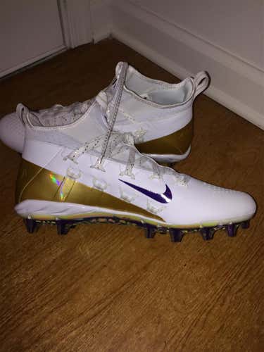 LE Alpha Huarache 6 TBL Cleats