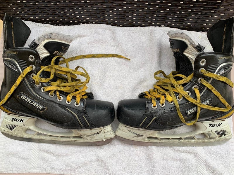 Senior Bauer supreme one 100 Hockey Skates D&R (Regular) Size 7