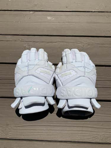 Freak Lacrosse Gloves