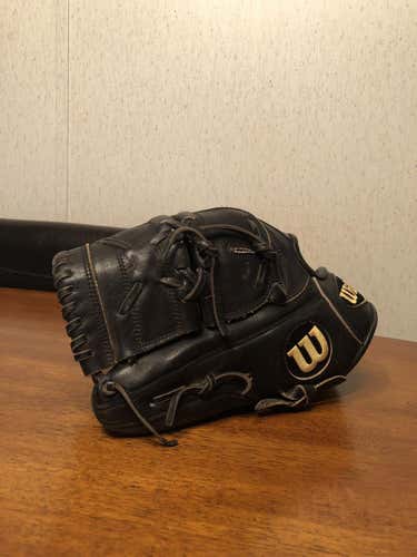 Wilson A2000 Baseball Glove Adult