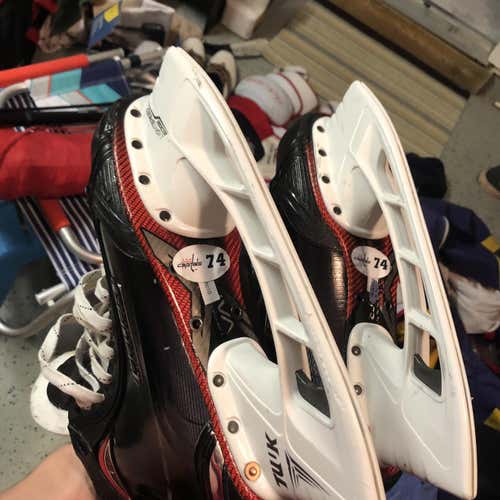 New JOHN CARLSON Vapor 1X Hockey Skates Senior Pro Stock Size 10