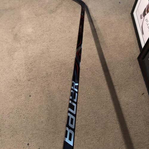 New 1x lite/ ADV Hockey Stick Righty Mid Senior Pro Stock