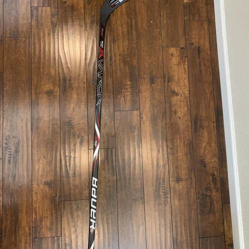 New Vapor X900 Lite Hockey Stick Righty Mid Intermediate