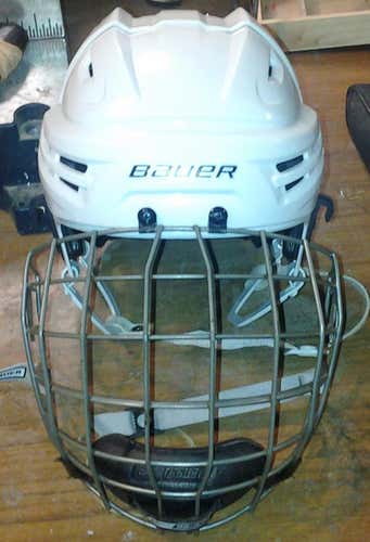 Bauer IMS 9.0 Helmet White Size Large w cage