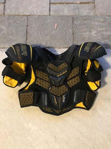 New Bauer Supreme TotalOne MX3 Shoulder Pads Junior