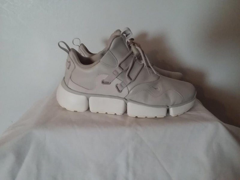 Nike Pocket knife DM Leather Lifestyle Shoes NEW Light Bone AH7360-002
