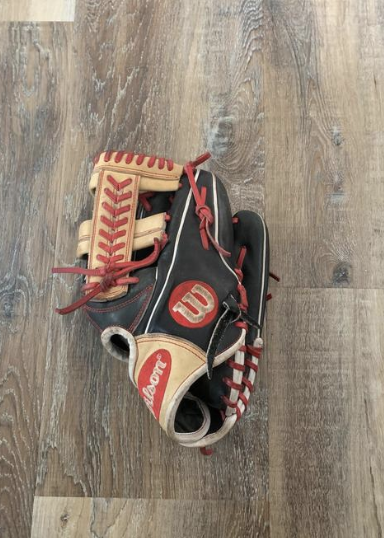 Used A2000 Baseball Glove