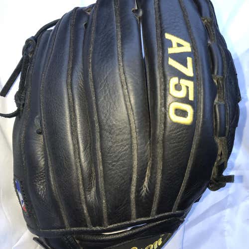 Wilson A750 A50 Black 12” Baseball Glove