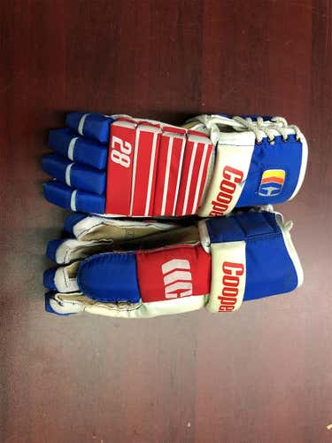Vintage Cooper 28 Senior Hockey Gloves Red, White And Blue