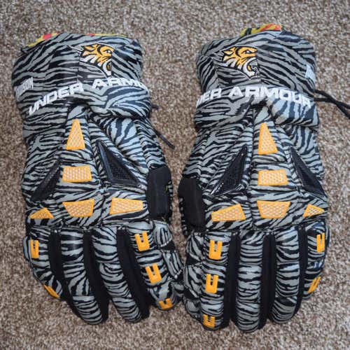 New Under Armour Lacrosse Gloves