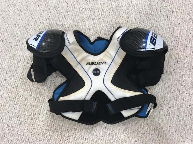 Bauer Shoulder Pads Senior