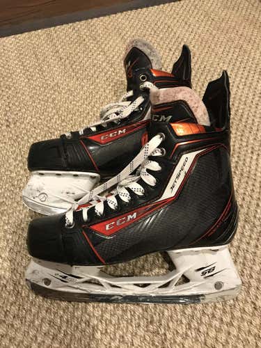 CCM Jet speed Hockey Skates Senior Size 6
