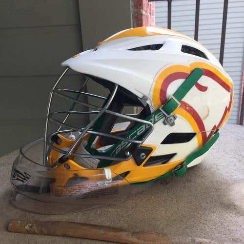Rare Pro-7 with Removable Throat Guard