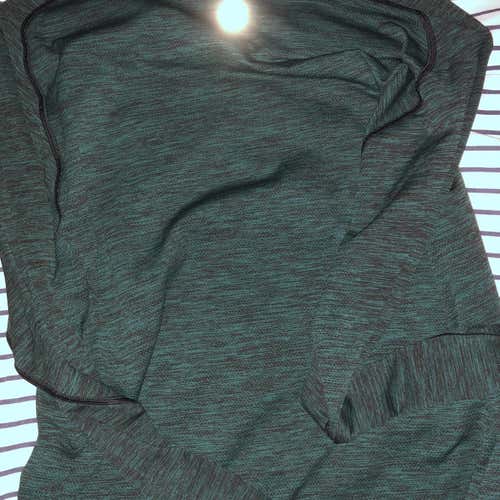 Lululemon Long Sleeve Size Large