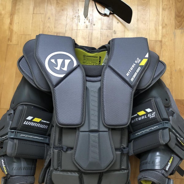 New Ritual G2 Goalie Chest and Arm Protector Goalie Chest Protector Senior Pro Stock