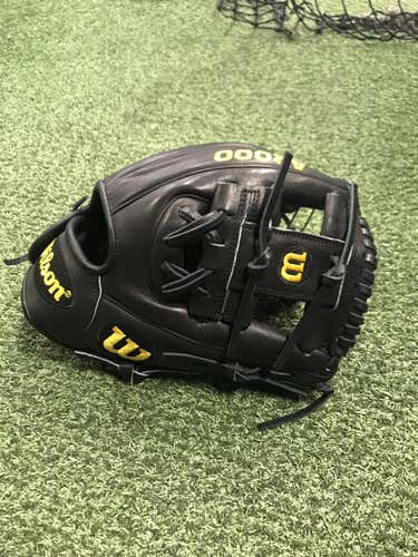 New Wilson A2000 DP15 Baseball Glove