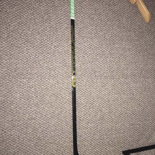 Supreme 2S Pro Hockey Stick Lefty Mid Senior Pro Stock