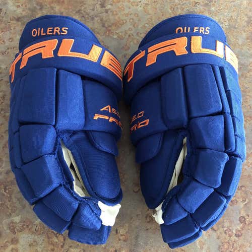 New Pro 4-Roll Gloves Senior Pro Stock