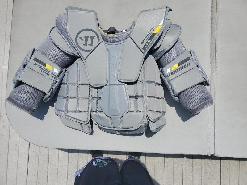Warrior Ritual G2 Classic Pro Chest and Arm Protector Goalie Chest Protector Senior Pro Stock
