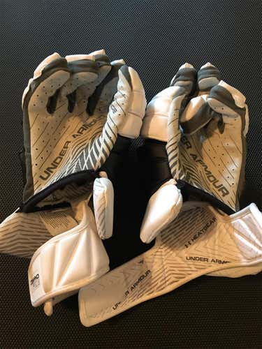Command Pro 2 Lacrosse Gloves