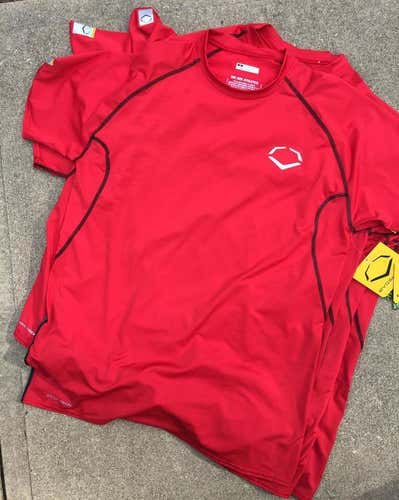 NEW - EvoShield Performance Training Tee (Size: Adult Medium)