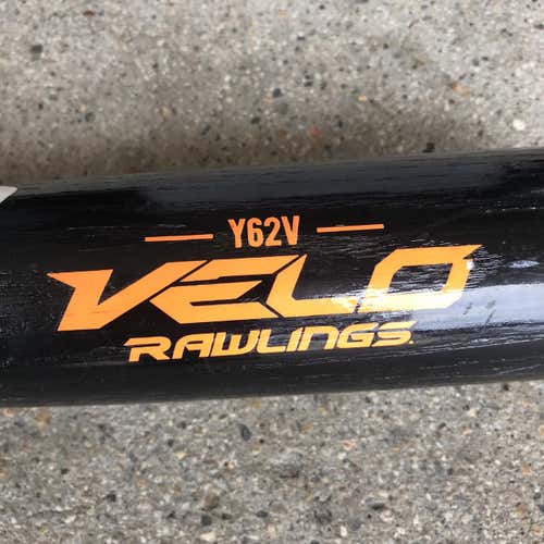 New Rawlings Velo Yth 30" -7.5 Wood Bat