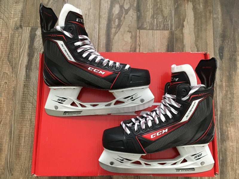 New CCM JetSpeed 300 Hockey Skates Senior Size 10.5D
