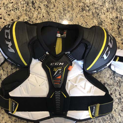 New Supertacks Shoulder Pads Senior Pro Stock