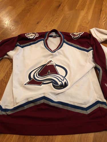 Colorado avalanche jersey