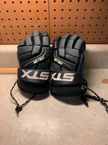 Stallion 200 Lacrosse Gloves