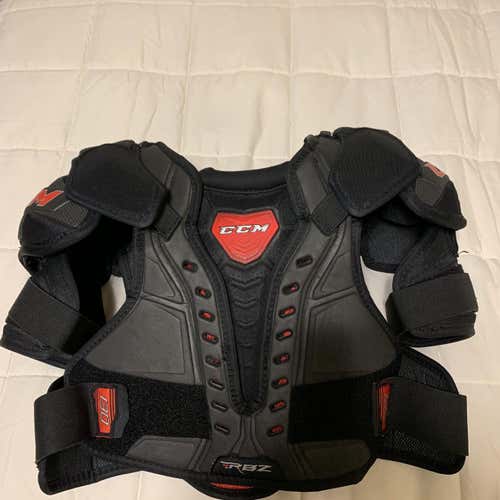 CCM RBZ 130 Shoulder Pads
