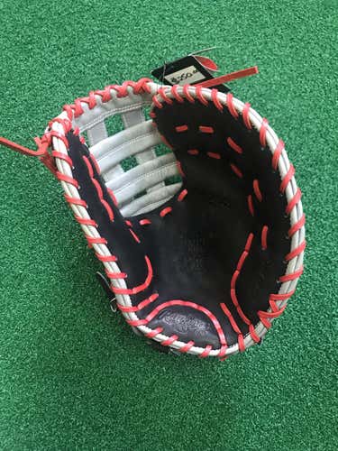 New Rawlings Heart of the Hide Baseball Glove