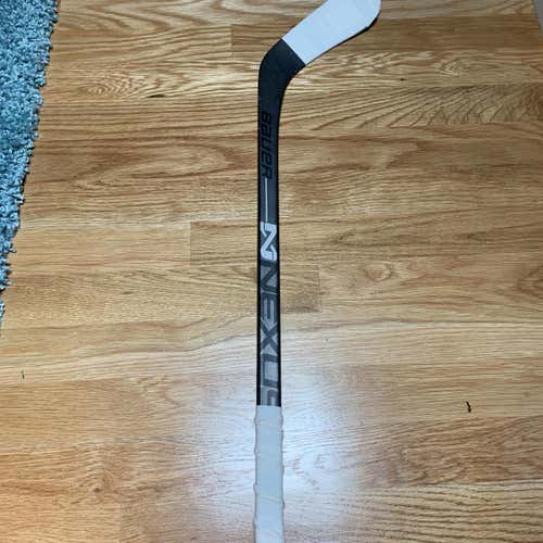 New Righty Nexus Mini Hockey stick