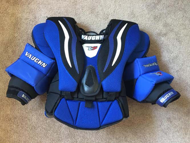 Vaughn Velocity V7 XR Goalie Chest Protector Junior