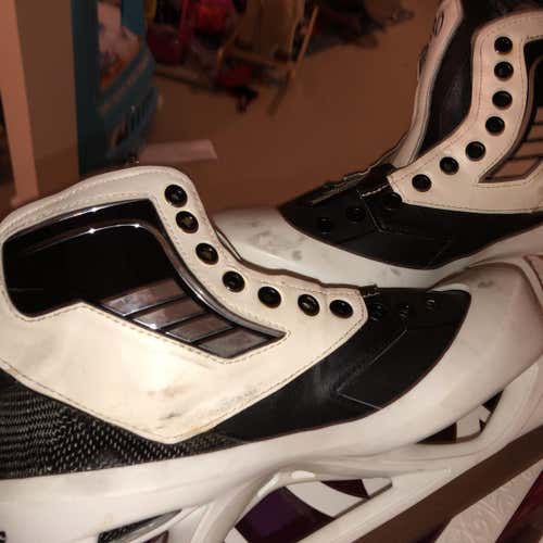 True Hockey Goalie Skates Senior Pro Stock Size 10