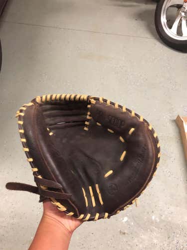 Mizuno Catcher's Glove