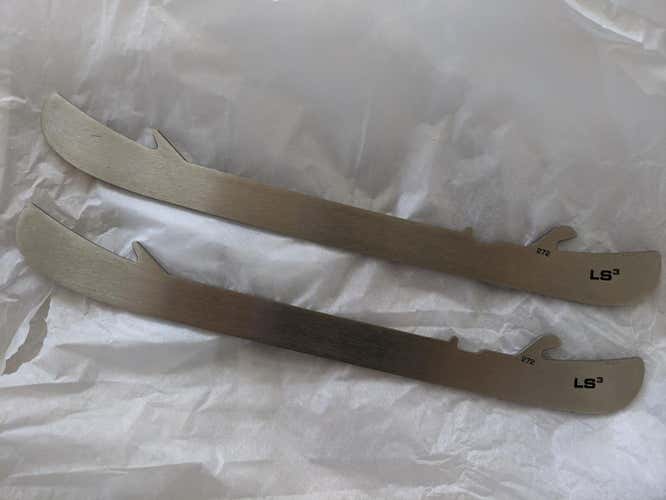 New Bauer LS3 Edge Steel Size 272