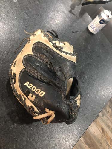 A2000 Catcher's Glove