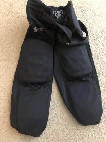 Under Armour Youth Medium Football Pants with Integrated pads