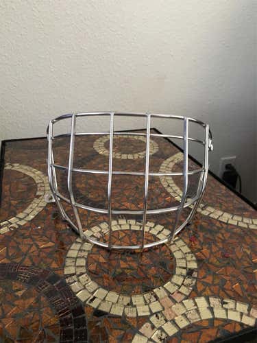 NME 8 Goalie Mask Senior