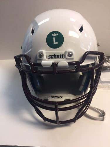 New Schutt Vengeance DCT Helmet (No trades)