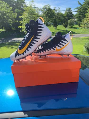 Brand New Alpha Menace Pro Size 12