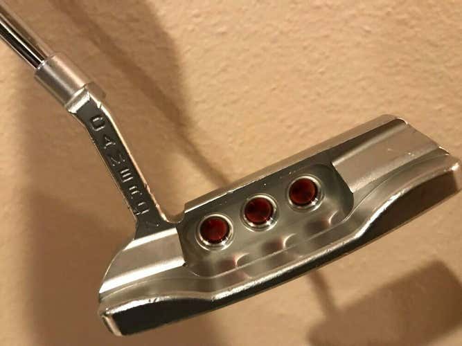 Titleist Scotty Cameron Select Newport 2015 34-inch Blade Putter 0104