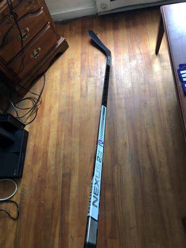 New Nexus 2N Pro Hockey Stick Lefty Mid Senior Pro Stock