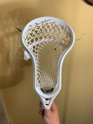 Please Buy. Rare NIKE elite 10. Brand New