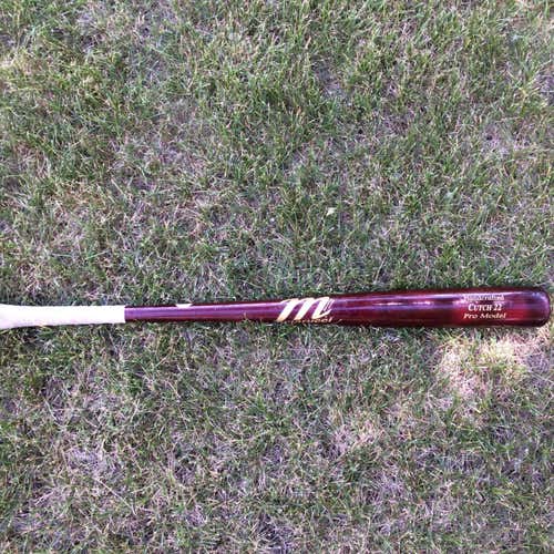 Marucci Cutch 22 Wood Bat