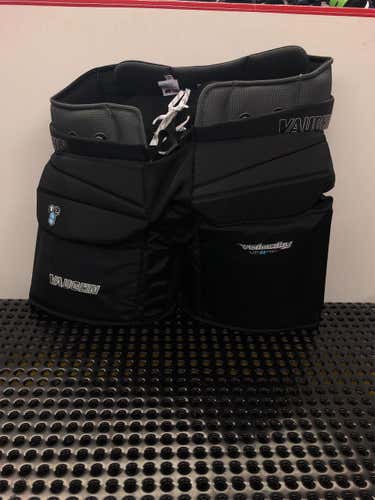 New Vaughn Velocity VE8 Pro SR XL Goalie Pant